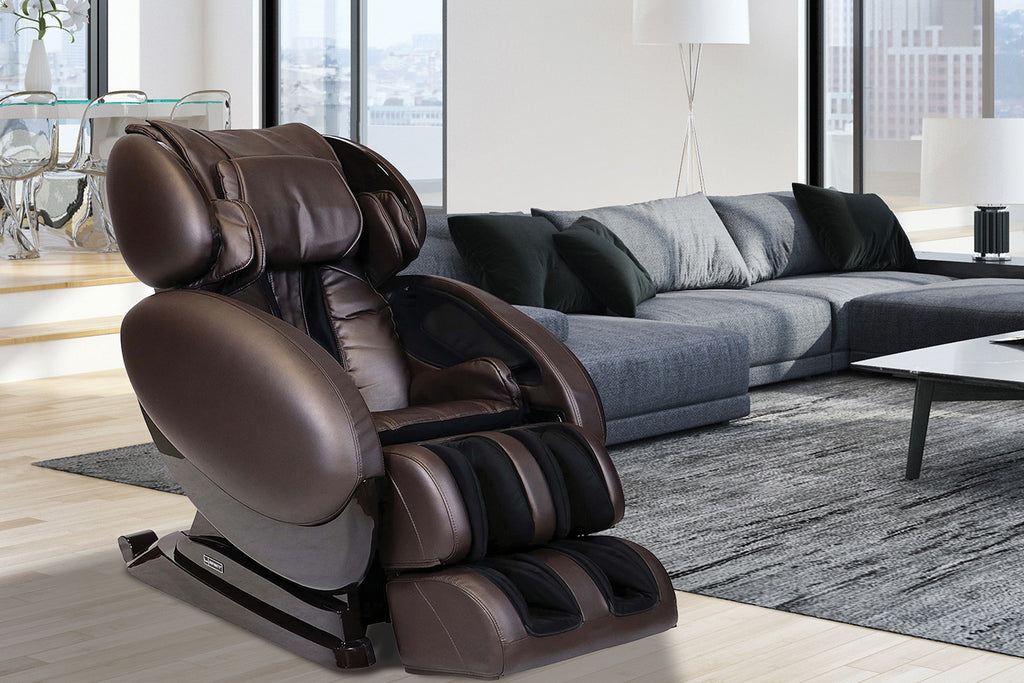 Infinity IT-8500 Plus in Brown in a modern living room