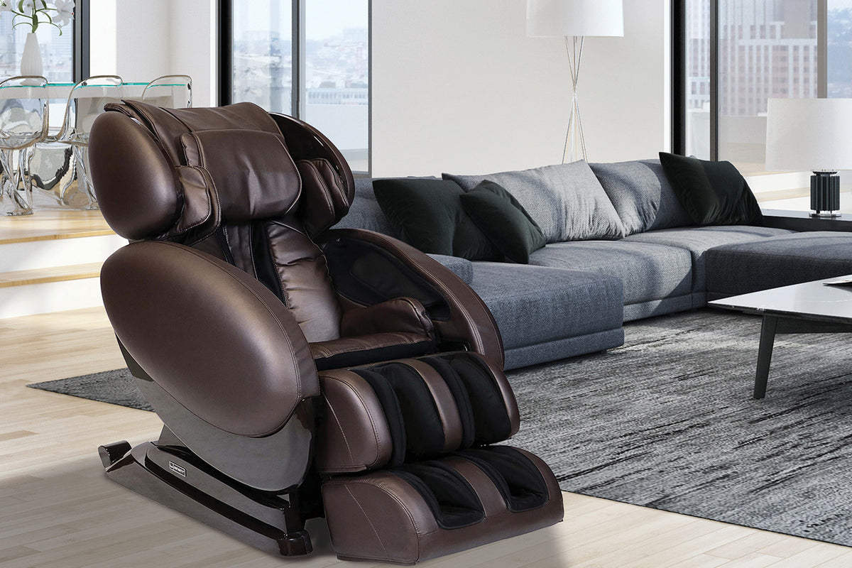 Infinity IT-8500 Plus in Brown in a modern living room