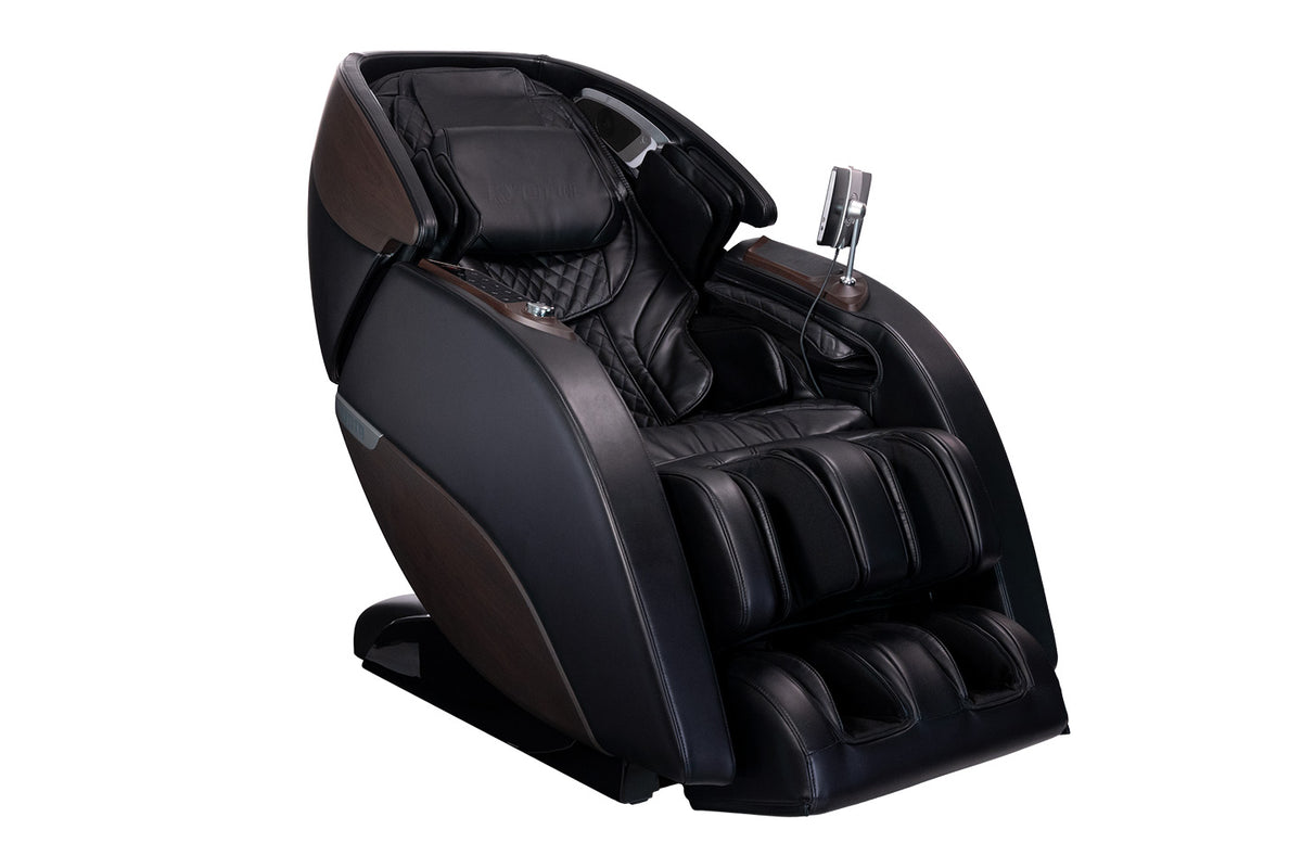 Kyota Nokori M980 Syner-D massage chair in Black, front three-quarter view