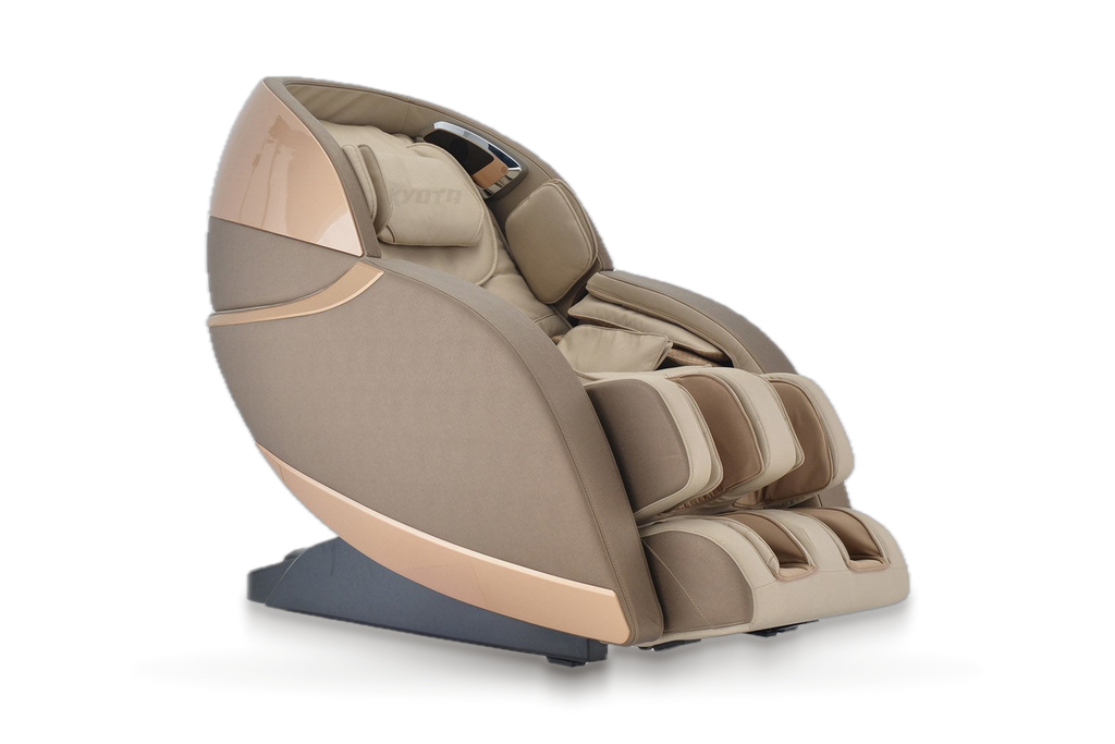 Kyota Kansha M878 in Tan with gold exterior, front three-quarter view